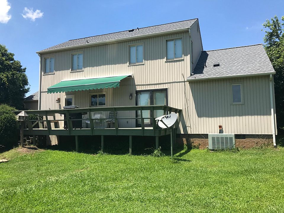 2nd image of 611 Gallimore Dairy Rd