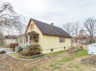2317 W Hardies Rd, Gibsonia, PA 15044