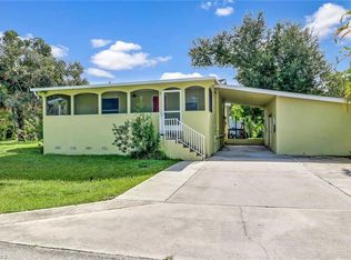 3412 Croton Rd, Naples, FL 34104