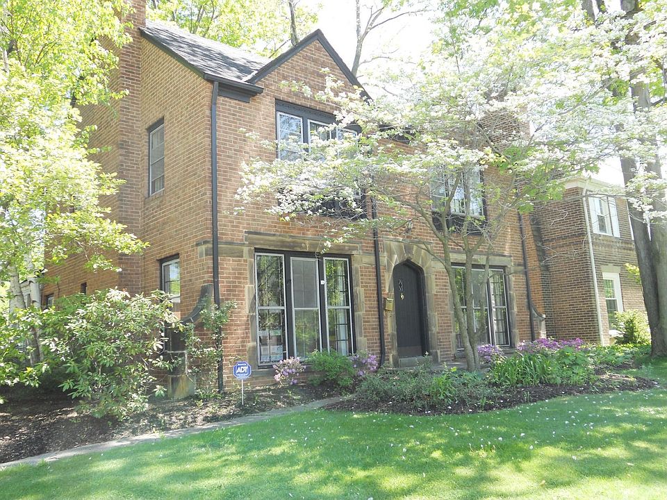 2nd image of 2431 Traymore Rd