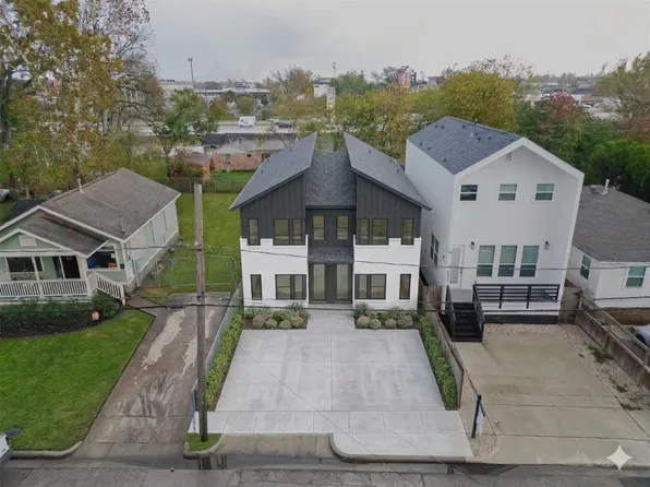 1406 E 31st St, Houston, TX 77022