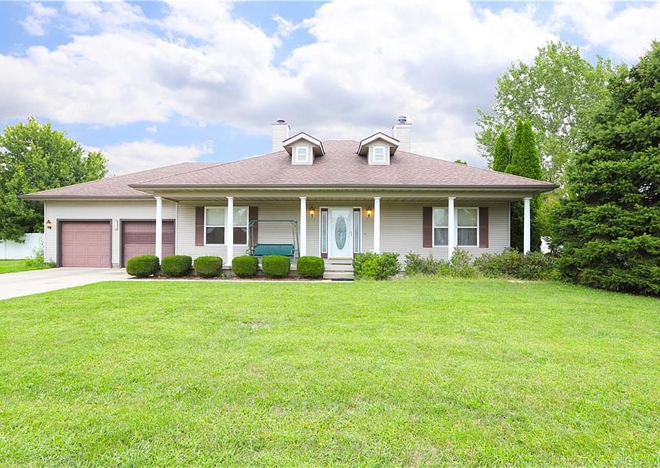 1st image of 756 Glenwood Dr