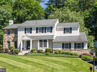 406 Dartmouth Rd, Bryn Mawr, PA 19010