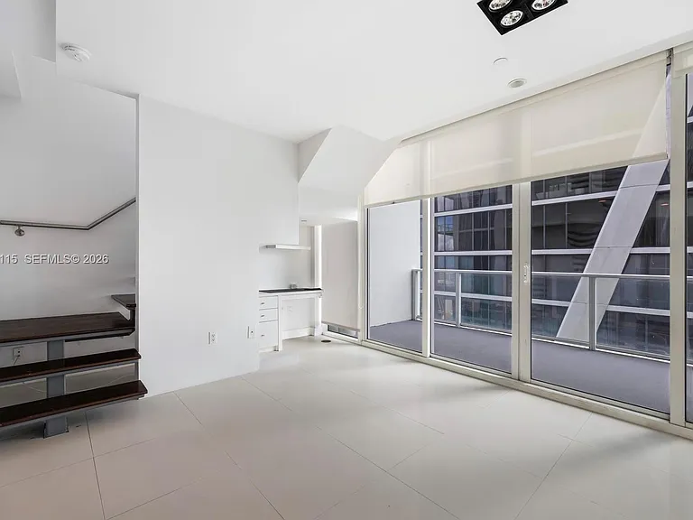 1040 Biscayne Blvd #4208 — Photo 8