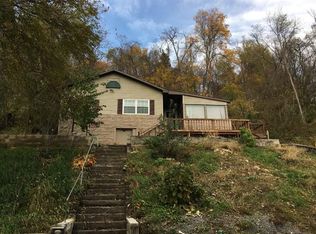 1051 W 7th St, Lewistown, PA 17044