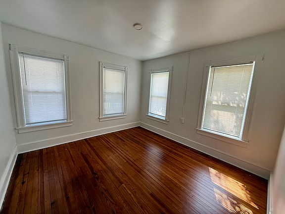 2nd image of 1801 Summerfield Ave