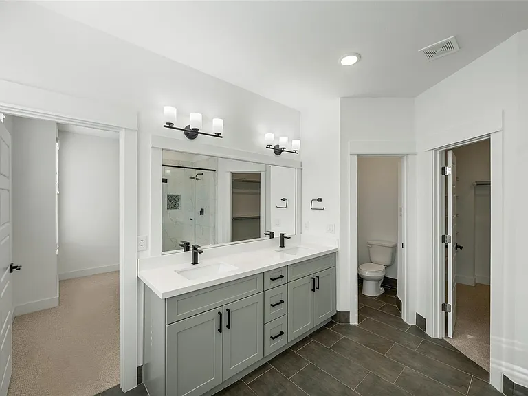 412 Neyland St #C — Photo 15