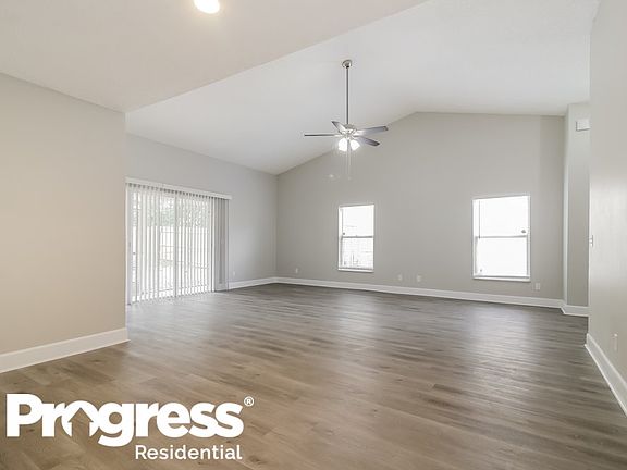 5th image of 7756 Fox Knoll Pl
