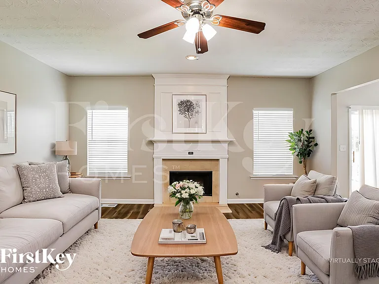 2046 Dartmoth Way — Photo 4