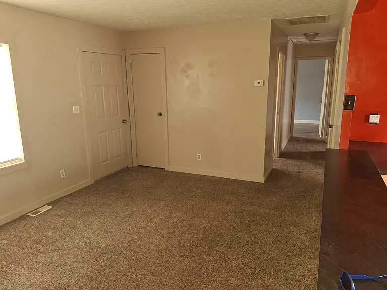 5439 Gerald Dr — Photo 11