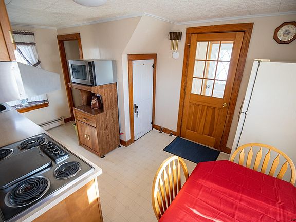 5th image of 3 Lonergan Ln