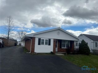 409 W Bigelow Ave, Findlay, OH 45840