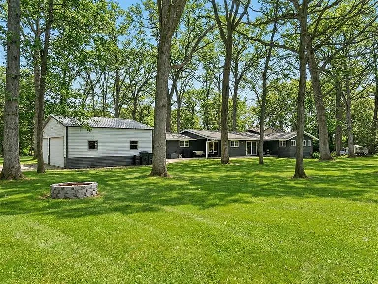 2566 Harrington Rd — Photo 64