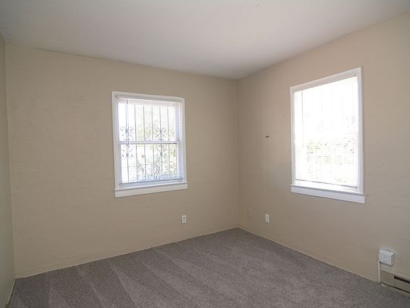 4th image of 1810 E Water St