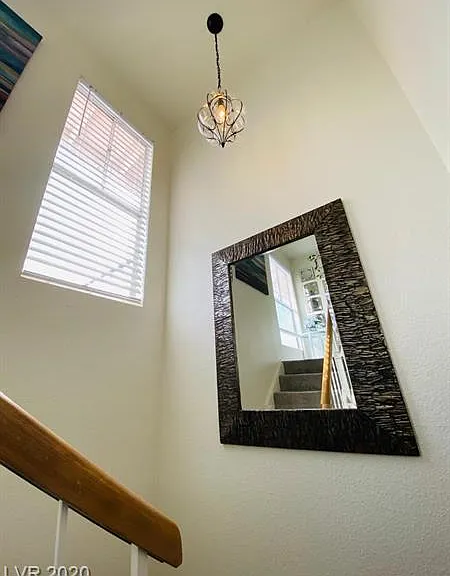 1690 E University Ave #8 — Photo 10