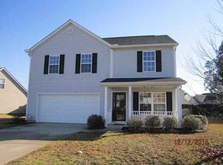 253 Drooping Leaf Ln, Lexington, SC 29072