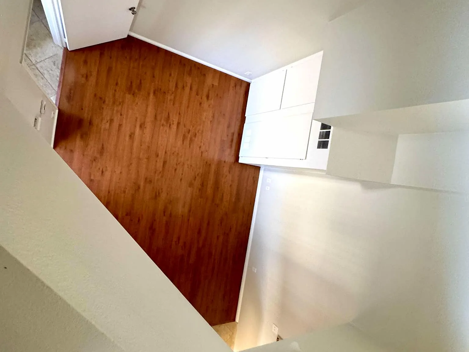 1 bed, 1.5 bath, $2,300 — Photo 3