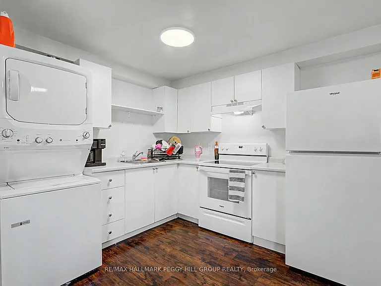 48 Cassandra Dr #LOWER — Photo 3
