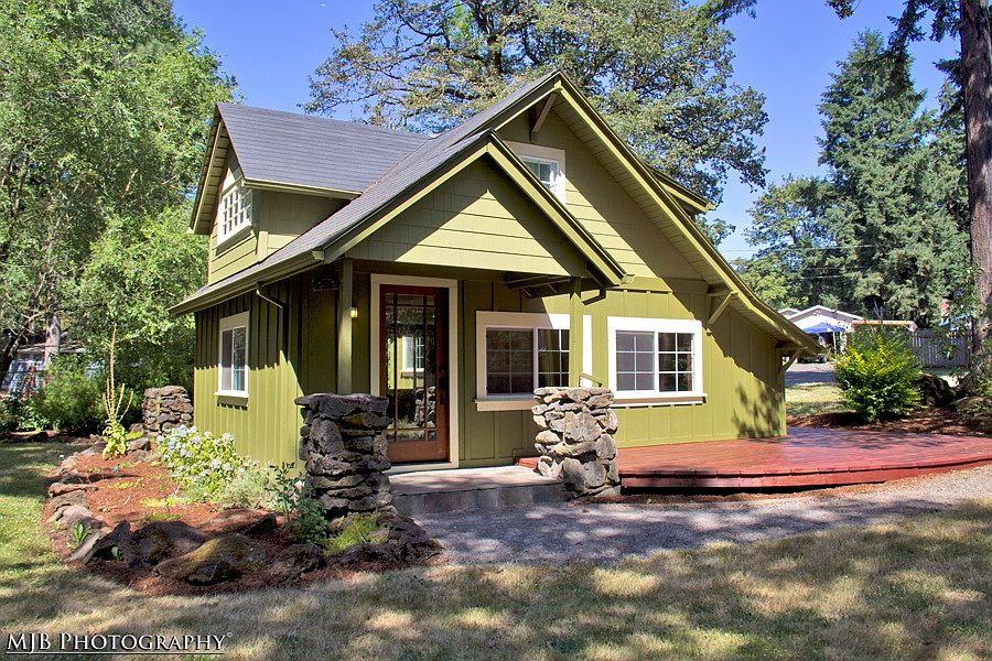 1st image of 14001 SE Maloy Ln
