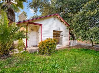 1549 N Park Ave #B, Pomona, CA 91768