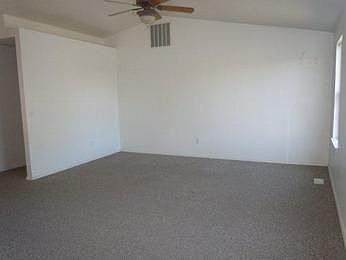 5th image of 724 S Valley Dr