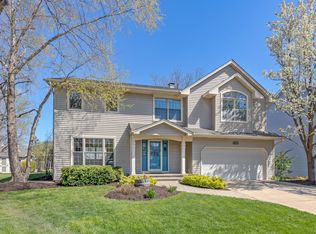 1459 Morgan Dr, Elk Grove Village, IL 60007