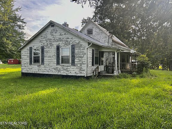 2nd image of 524 Rocky Springs Rd