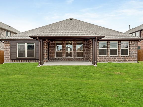 4th image of 1236 Stoneleigh Pl