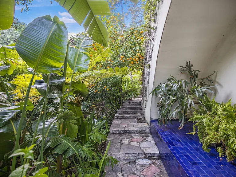6955 La Presa Dr — Photo 38