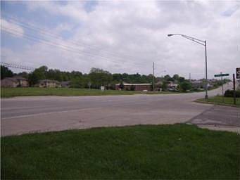3rd image of 2100 N 7 Hwy