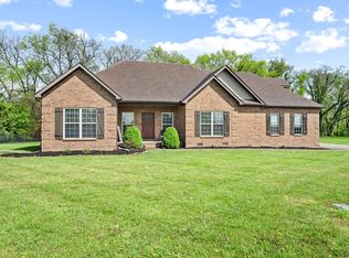 515 Apple Blossom Trl, Shelbyville, TN 37160