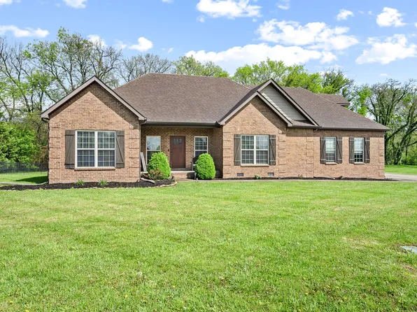 515 Apple Blossom Trl, Shelbyville, TN 37160