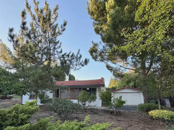 1810 3rd Ave, Walnut Creek, CA 94597