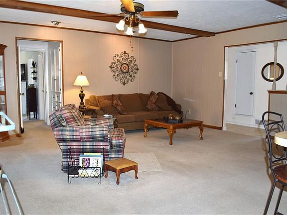 3rd image of 2429 Pinehurst Ln