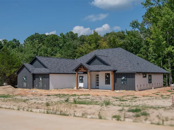 14611 Woodland Creek Dr, Tyler, TX 75706