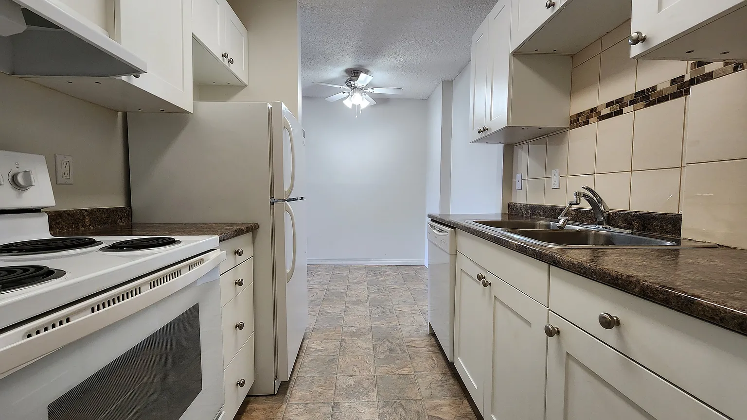 5045 Whitemud Rd NW #1B-1Ba-700Sqft photo 1