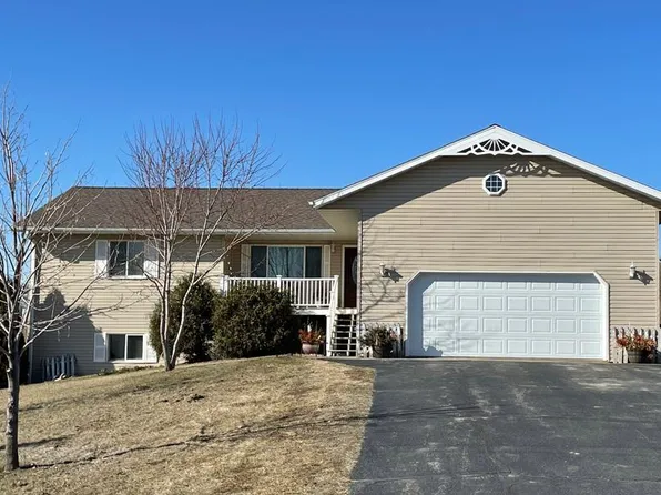413 E Front St, Battle Lake, MN 56515