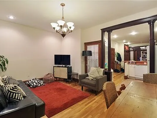 Rented by Corcoran | media 18