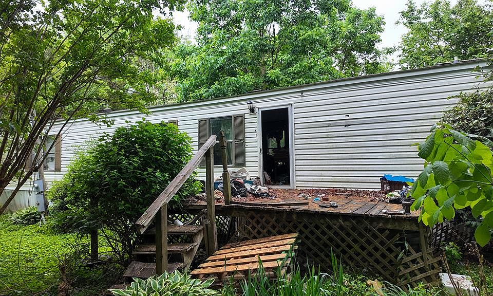 1st image of 1378 Old Federal Rd S