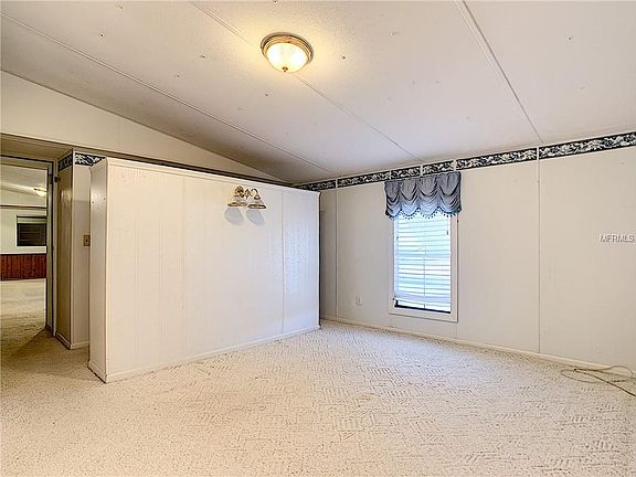 2nd image of 11814 Keats Dr