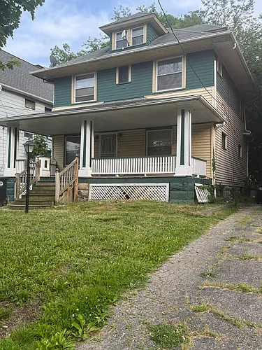 11918 Phillips Ave Photo 1