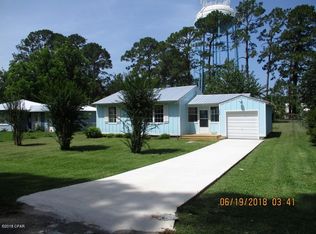 1008 McClelland Ave, Port Saint Joe, FL 32456