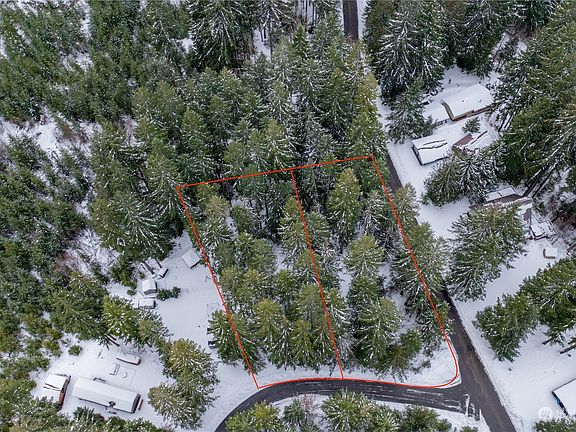 2nd image of 10 N Quinault Place
