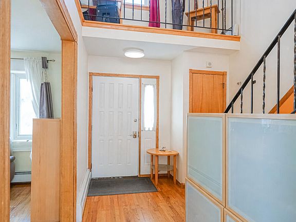 4th image of 29 Ashwood Ct