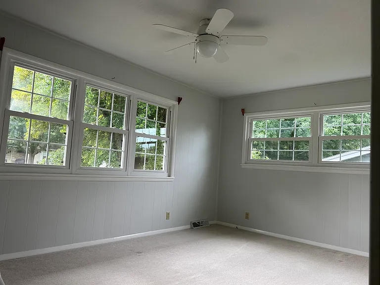 1923 S Arcadia Ave — Photo 3