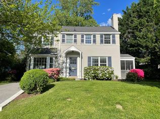 5705 Harwick Rd, Bethesda, MD 20816