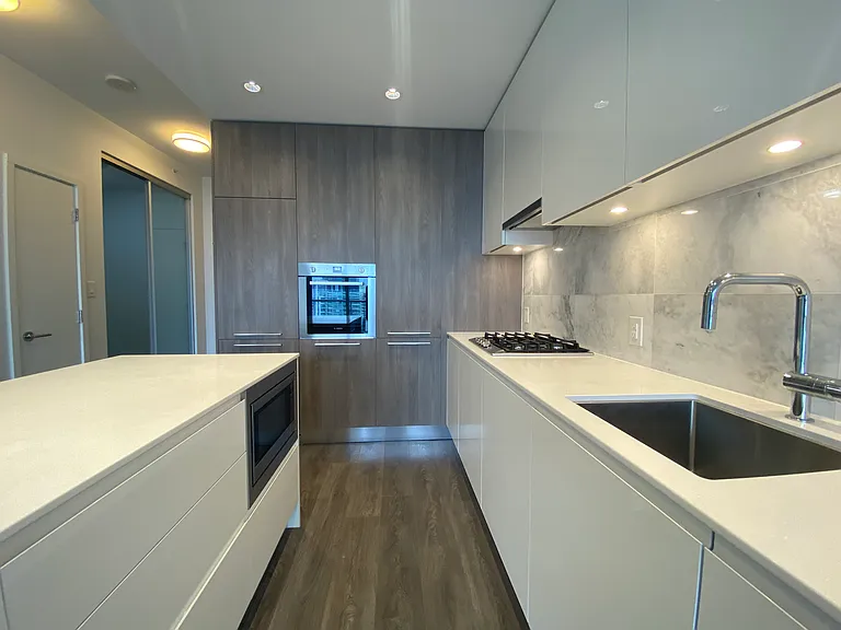 1955 Alpha Way #2107 — Photo 12