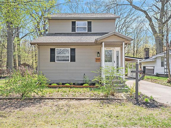 4th image of 3351 Millard Ave