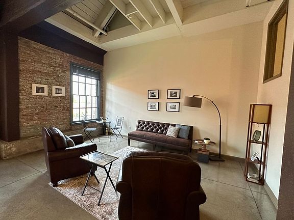 5th image of 1900 Superior Ave E Suite 334