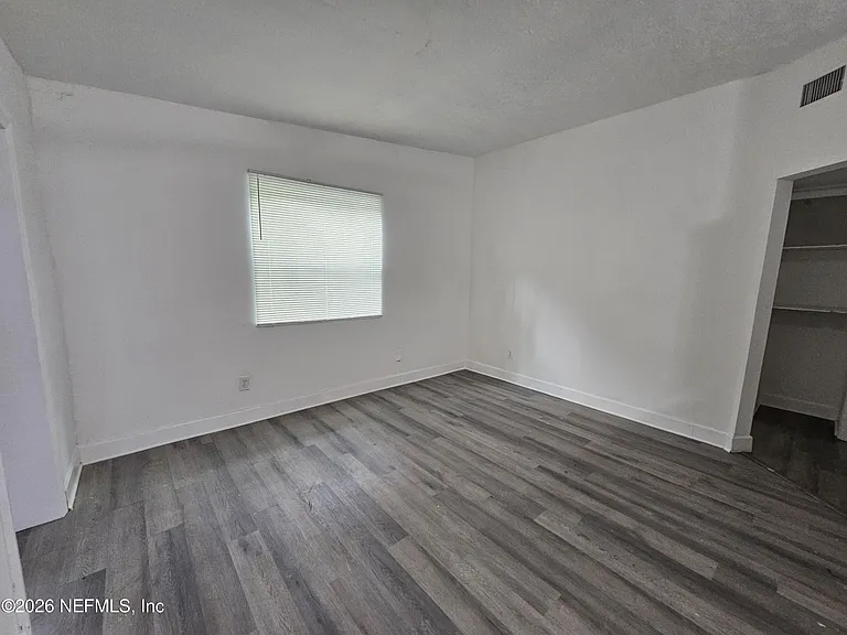 10228 Westmar Rd — Photo 7